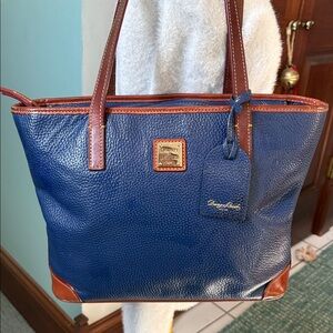 Dooney Bourke  Tote bag  Shoulder bag  dark blue leather/brown leather trim EUC